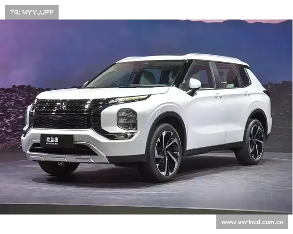 依然是“平替版”汉兰达?海外试驾全新三菱欧蓝德